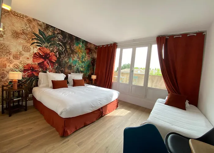 Logis Medieval, Montelimar Nord 3*