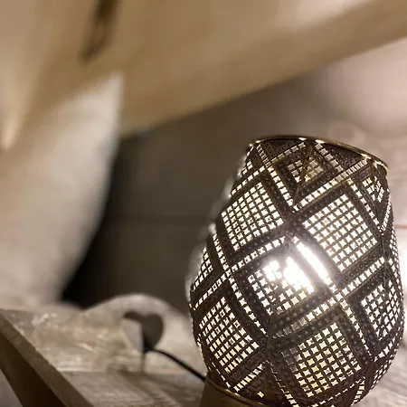 Logis Medieval, Montelimar Nord 罗什莫尔