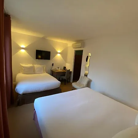 Logis Médiéval, Montélimar Nord 3*