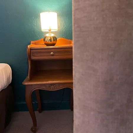 Hotel Logis Medieval, Montelimar Nord 3*