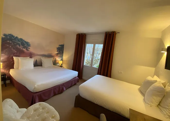 Logis Medieval, Montelimar Nord Szálloda 3*