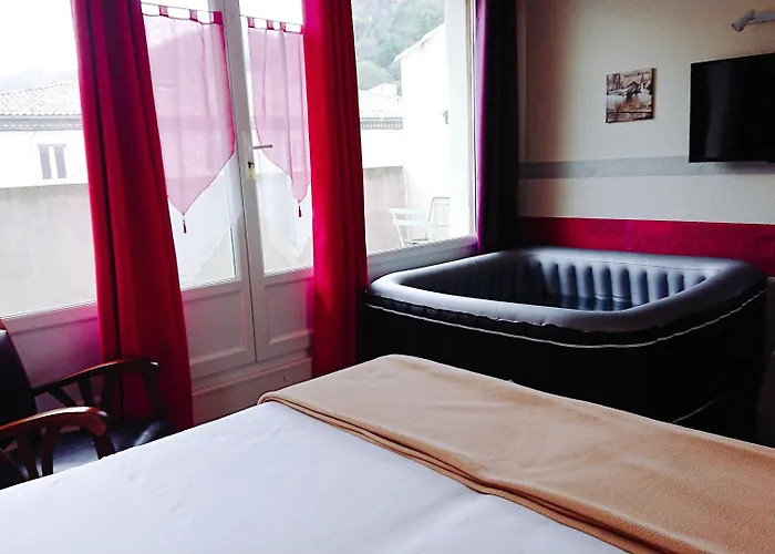 Logis Medieval, Montelimar Nord 3*